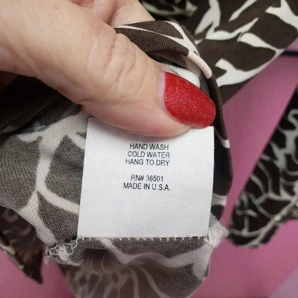 Paris Paris Giraffe Print Tie Front Blouse - Picture 6 of 6